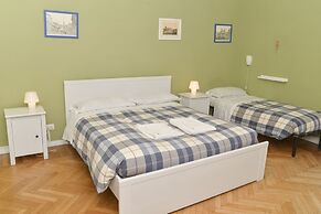 Colazione Al Vaticano