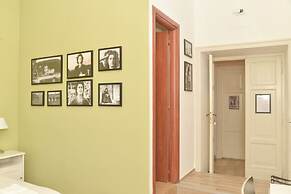 Colazione Al Vaticano