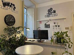 Colazione Al Vaticano