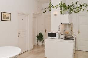 Colazione Al Vaticano