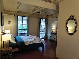 Kalimna Woods Cottages