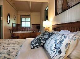Kalimna Woods Cottages