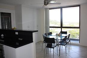 Burleigh Gardens North Hi-Rise