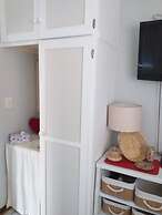 A1 Kynaston collection