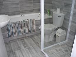 A1 Kynaston collection