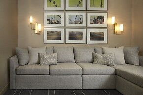 Kimpton Hotel Wilshire by IHG