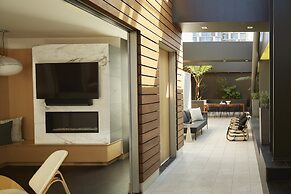 Kimpton Hotel Wilshire by IHG