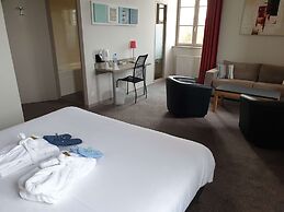 Brit Hotel Dinan Le Connetable