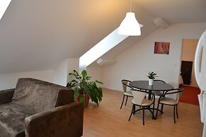Brit Hotel Dinan Le Connetable