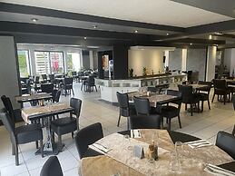 Brit Hotel La Bonne Etape