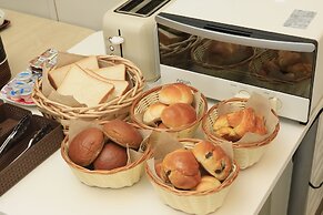 Hotel Famy Inn Kinshicho