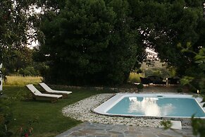 Imani Country House