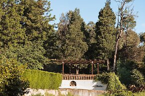 Imani Country House
