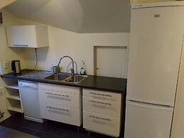 Platypus Penthouse Honeymoon Suite