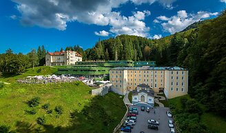 Rimske terme Resort