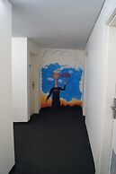 790 on George Backpackers