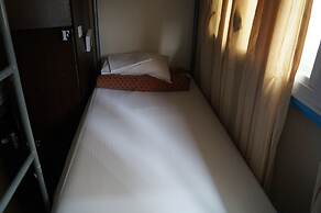 790 on George Backpackers