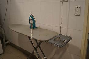 790 on George Backpackers