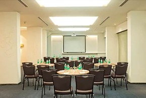 Hotel Kohinoor Elite near BKC