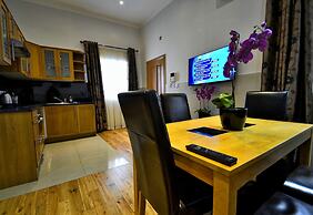 Hyde Park Apartments