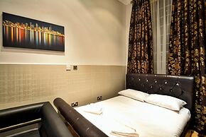 Hyde Park Apartments