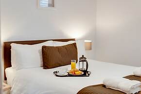 Base Serviced Apartments - The Docks