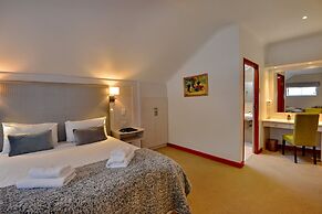 Val Du Charron Wine & Leisure Estate