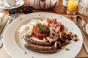 Val Du Charron Wine & Leisure Estate