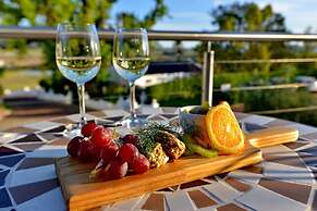 Val Du Charron Wine & Leisure Estate