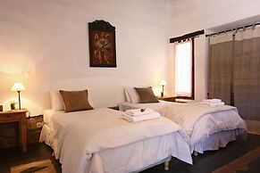 Posada Con Los Angeles