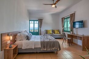 Kaliviani Traditional Hotel