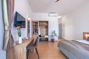 Kaliviani Traditional Hotel