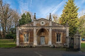 Rushton Hall Hotel & SPA