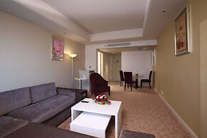 Radisson Hyderabad Hitec City