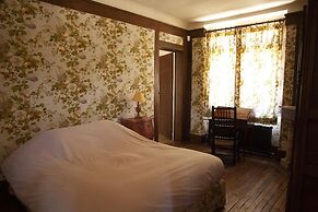 Chambres d'Hôtes Le Manoir de Beaumarchais