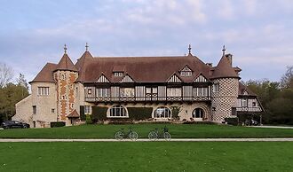 Chambres d'Hôtes Le Manoir de Beaumarchais