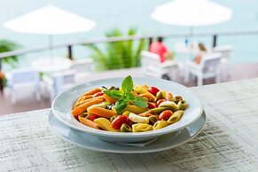 Barra Do Piuva Porto Hotel