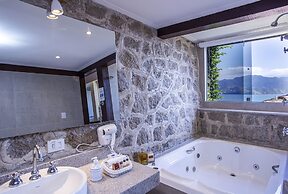 Barra Do Piuva Porto Hotel