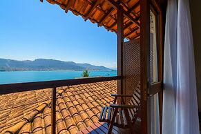 Barra Do Piuva Porto Hotel