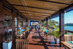 Barra Do Piuva Porto Hotel