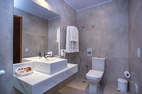 Barra Do Piuva Porto Hotel