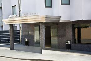 Summer Hotel