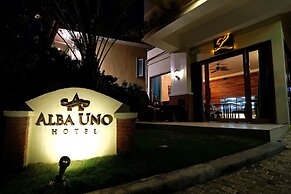 Alba Uno Hotel