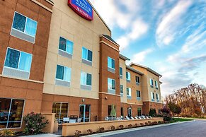 Fairfield Inn & Suites by Marriott Harrisburg West