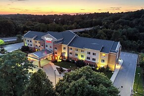 Fairfield Inn & Suites by Marriott Harrisburg West