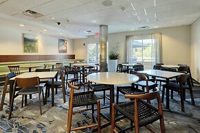 Fairfield Inn & Suites by Marriott Harrisburg West