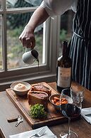 The Barnsdale, Rutland