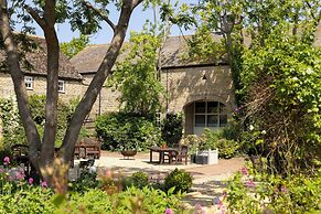 The Barnsdale, Rutland