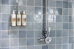 The Barnsdale, Rutland