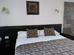 Hotel AyB Internacional